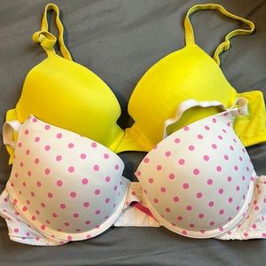 2 pack of VS Bras